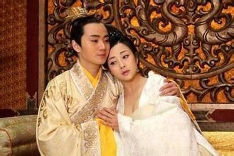 易建联32分领5人得分上双 广东大胜江苏22连胜‘xc sports’(图2) xc sports