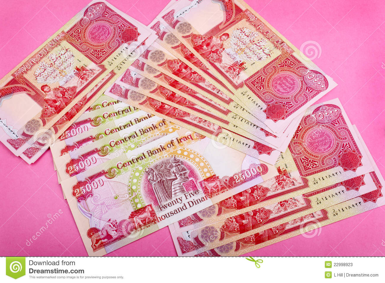 xc体育|2020年公共充电市场将超200亿元、比亚迪新能源累计产销超70万辆(图2) xc sports