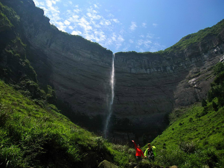 xc体育_江西遂川光伏扶贫项目惠及10000贫困户(图2) xc sports